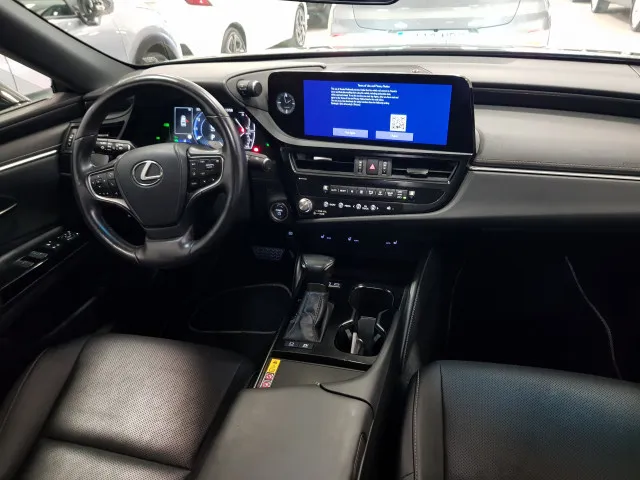 Lexus ES300H  de segunda Mano en Málaga