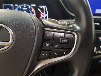 Miniatura Lexus Es300h