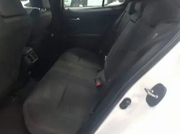 Miniatura Lexus UX