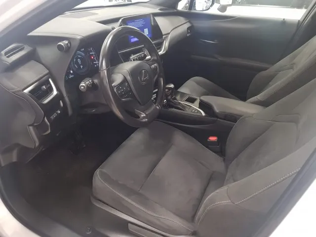 Lexus UX  de segunda Mano en Málaga