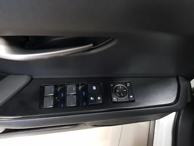 Lexus UX250H  de segunda Mano en Málaga