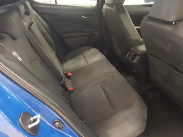 Lexus UX250H  de segunda Mano en Málaga