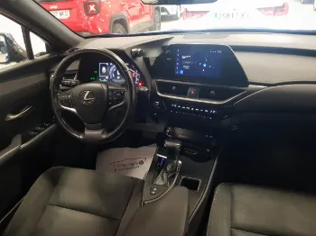 Miniatura Lexus UX250H