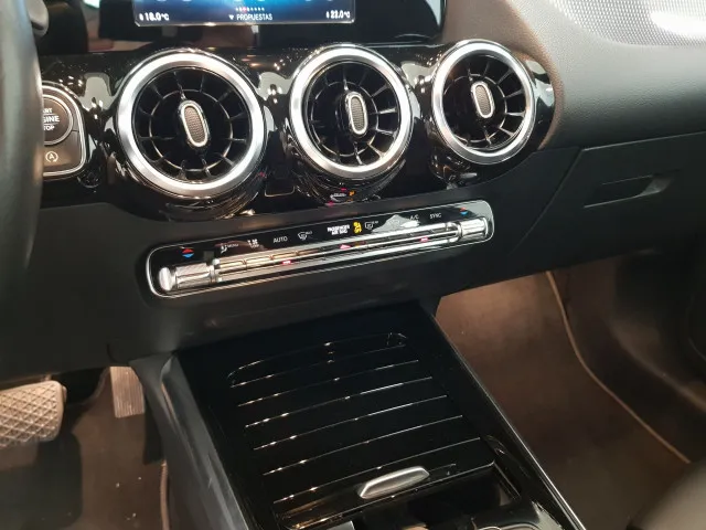 Mercedes Benz B180d  used car in Malaga