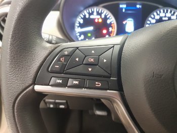 Miniatura Nissan Micra