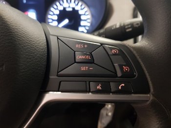 Miniatura Nissan Micra