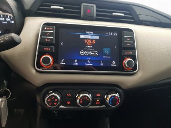 Miniatura Nissan Micra