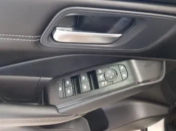 Miniatura Nissan QASHQAI