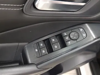 Miniatura Nissan QASHQAI