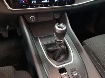 Miniatura Nissan QASHQAI