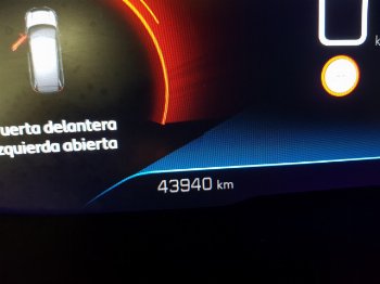 Miniatura Peugeot 5008