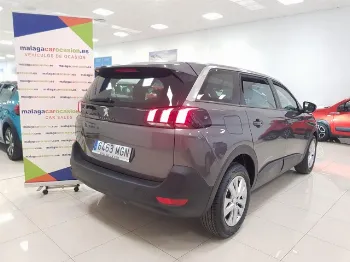 Miniatura Peugeot 5008