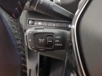 Miniatura Peugeot 5008