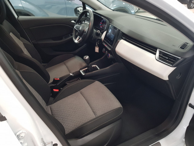 Renault Clio  used car in Malaga