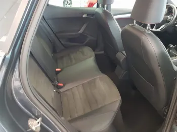 Miniatura Seat ARONA