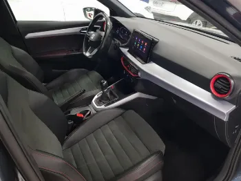 Miniatura Seat ARONA