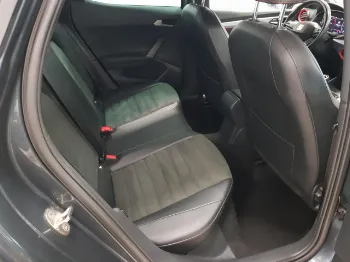 Miniatura Seat ARONA