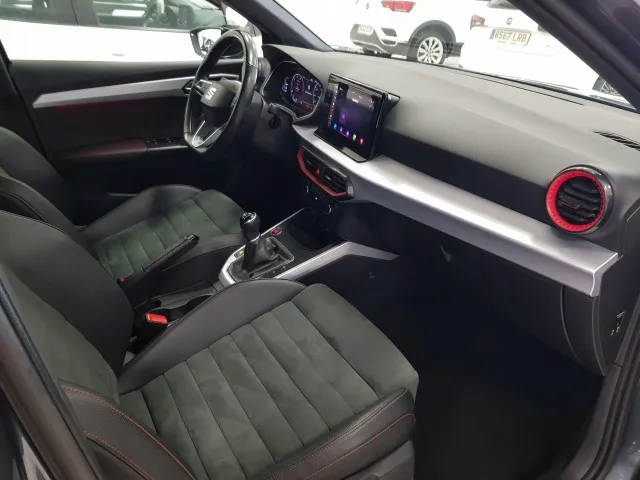 Seat ARONA  de segunda Mano en Málaga
