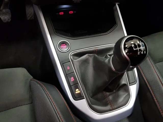 Seat ARONA  de segunda Mano en Málaga