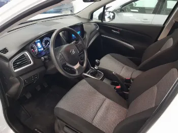 Miniatura Suzuki SCROSS