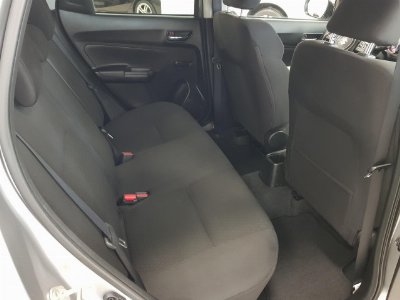 Thumbnail Suzuki Swift