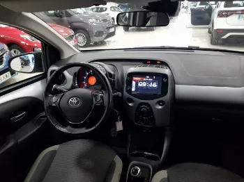 Thumbnail Toyota AYGO