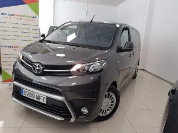 Miniatura Toyota PROACE