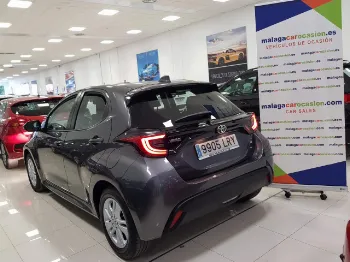 Thumbnail Toyota YARIS