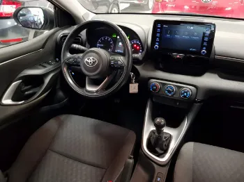 Thumbnail Toyota YARIS