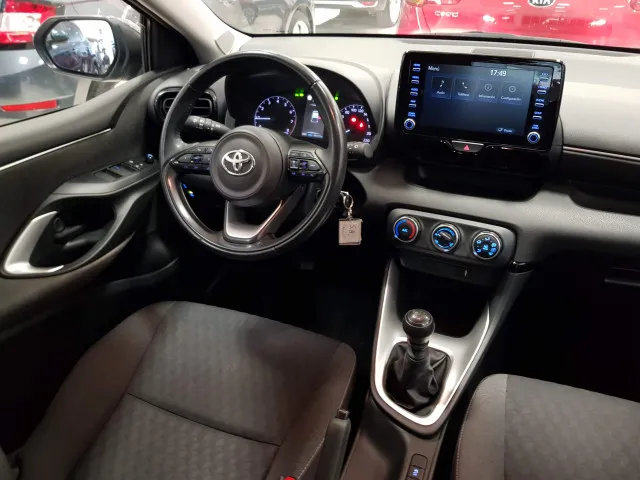 Toyota YARIS  used car in Malaga