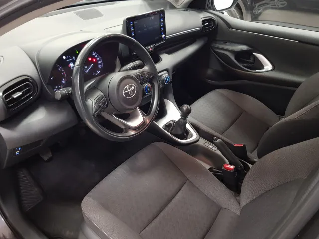 Toyota YARIS  used car in Malaga
