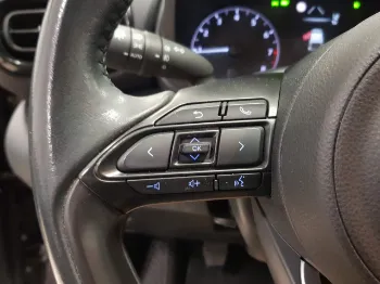 Thumbnail Toyota YARIS