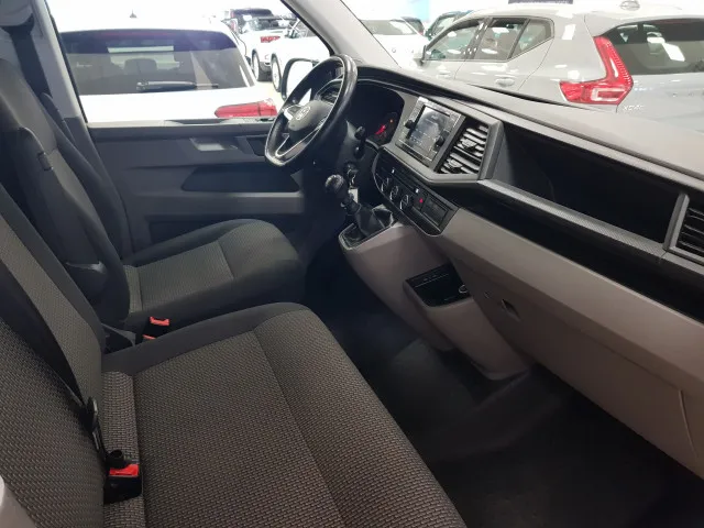 Volkswagen CARAVELLE  de segunda Mano en Málaga