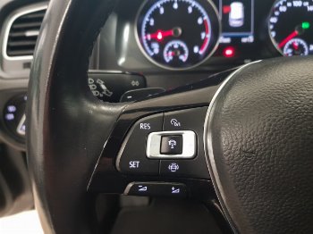 Thumbnail Volkswagen Golf