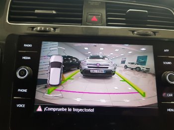 Thumbnail Volkswagen Golf