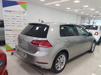 Miniatura Volkswagen GOLF