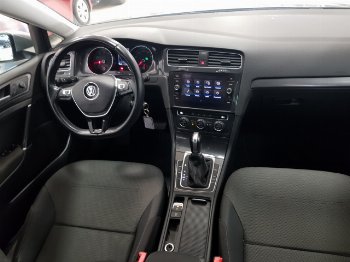 Miniatura Volkswagen Golf