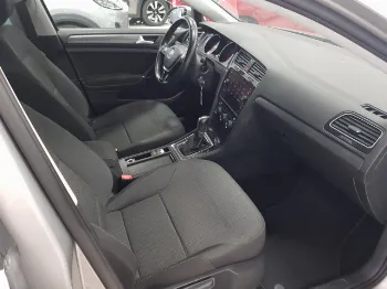 Miniatura Volkswagen GOLF