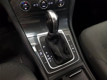 Miniatura Volkswagen Golf