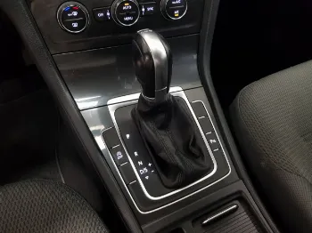 Miniatura Volkswagen GOLF