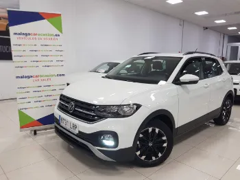 Thumbnail Volkswagen T-CROSS