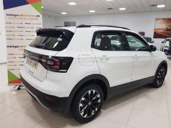 Thumbnail Volkswagen T-cross