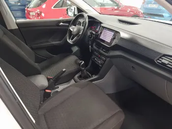 Miniatura Volkswagen T-CROSS