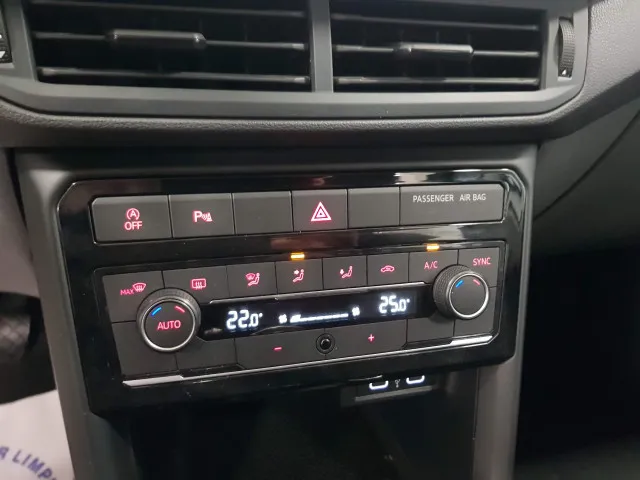 Volkswagen T-CROSS  de segunda Mano en Málaga