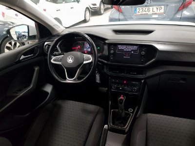 Miniatura Volkswagen T-cross