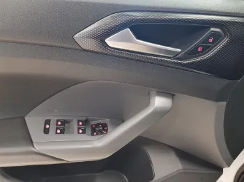 Miniatura Volkswagen T-CROSS