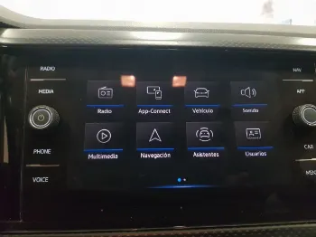 Miniatura Volkswagen T-CROSS
