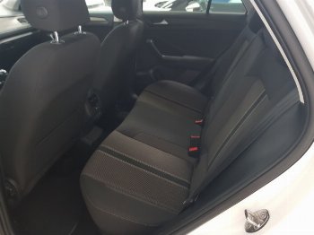 Thumbnail Volkswagen T-roc