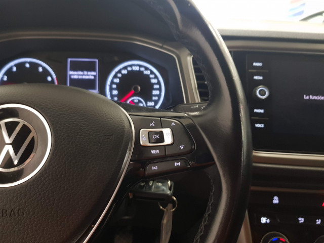 Volkswagen T-roc  used car in Malaga