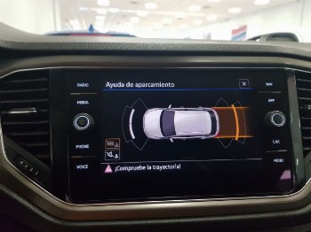 Thumbnail Volkswagen T-roc